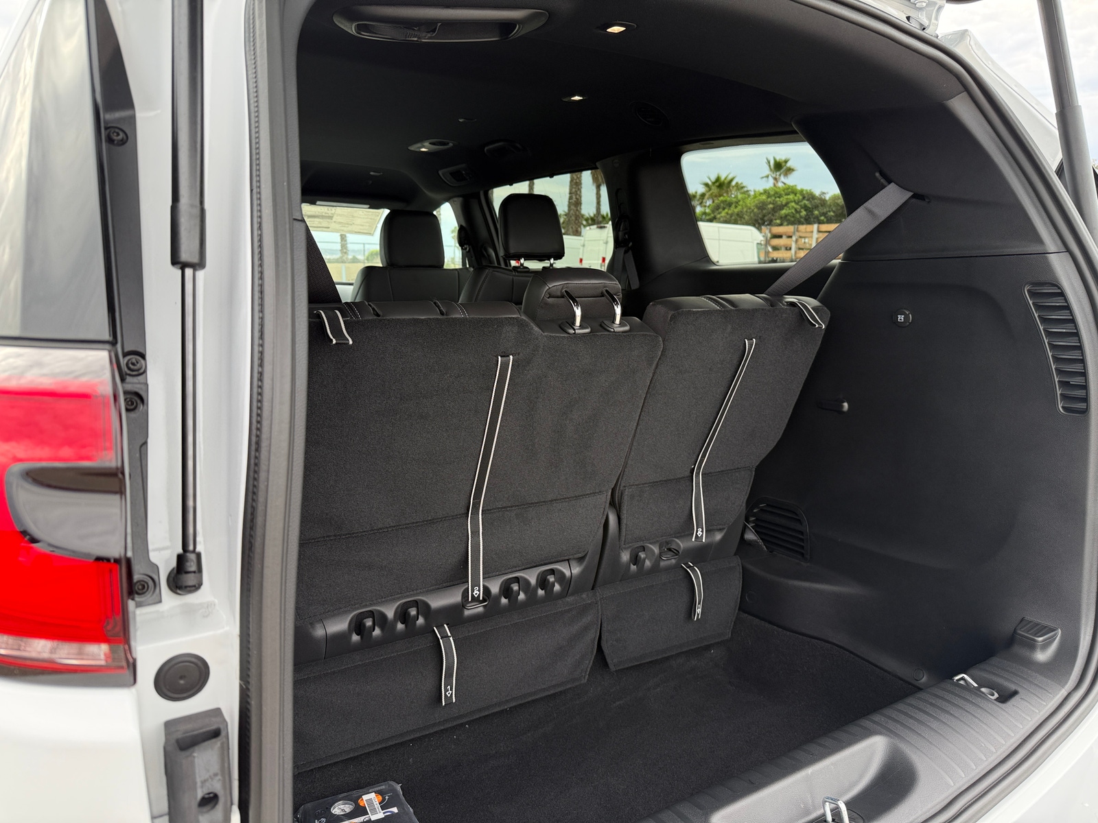 Thumbnail: 2026 Chrysler Pacifica - 6