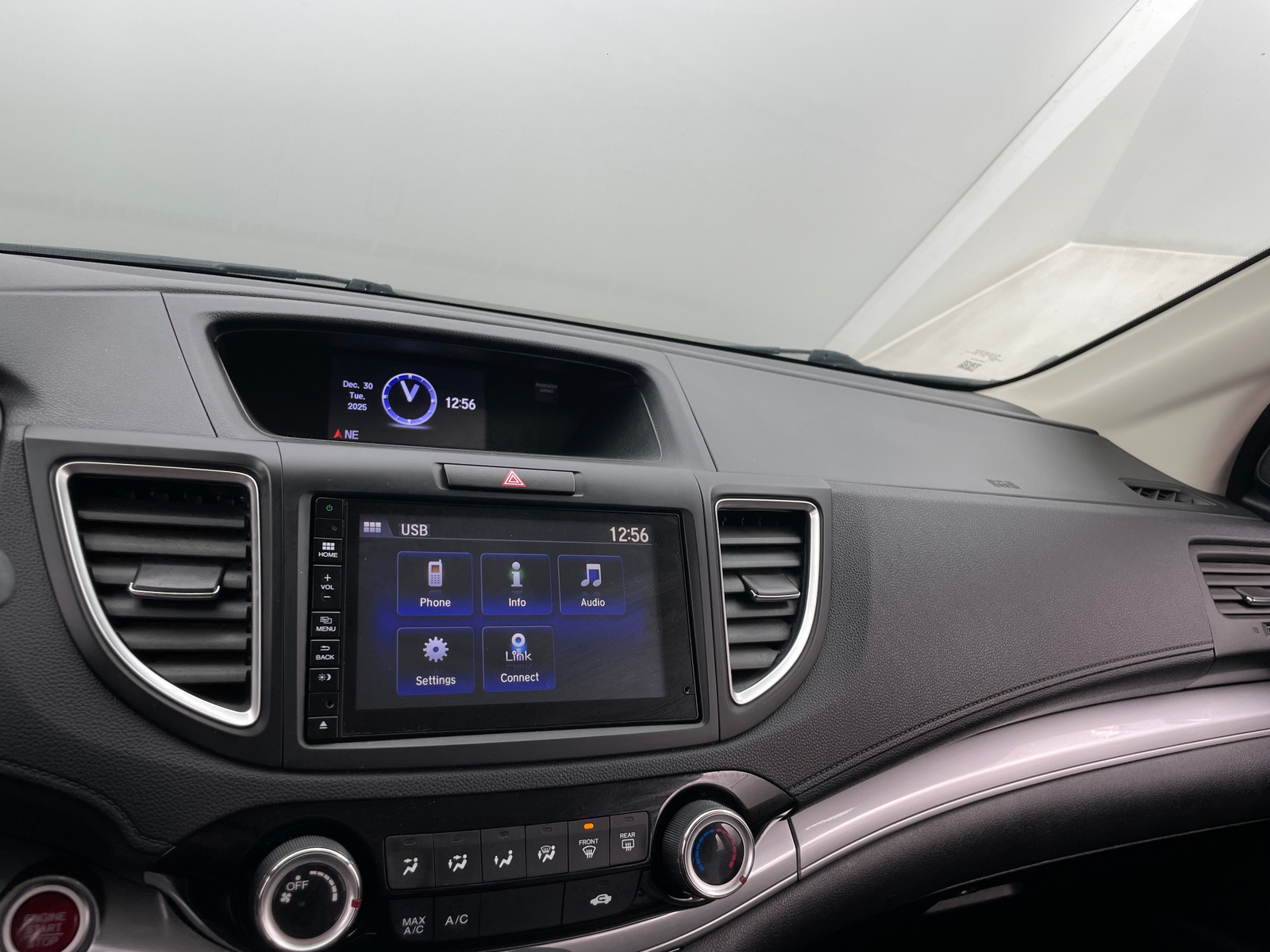 Thumbnail: 2015 Honda CR-V - 4