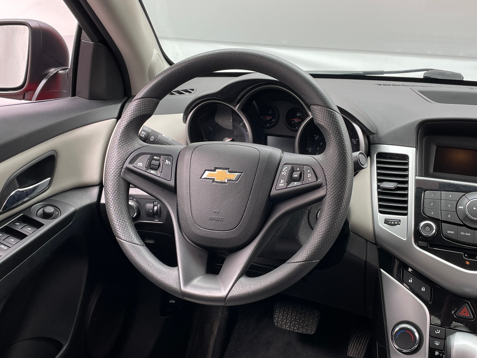 Thumbnail: 2014 Chevrolet Cruze - 5