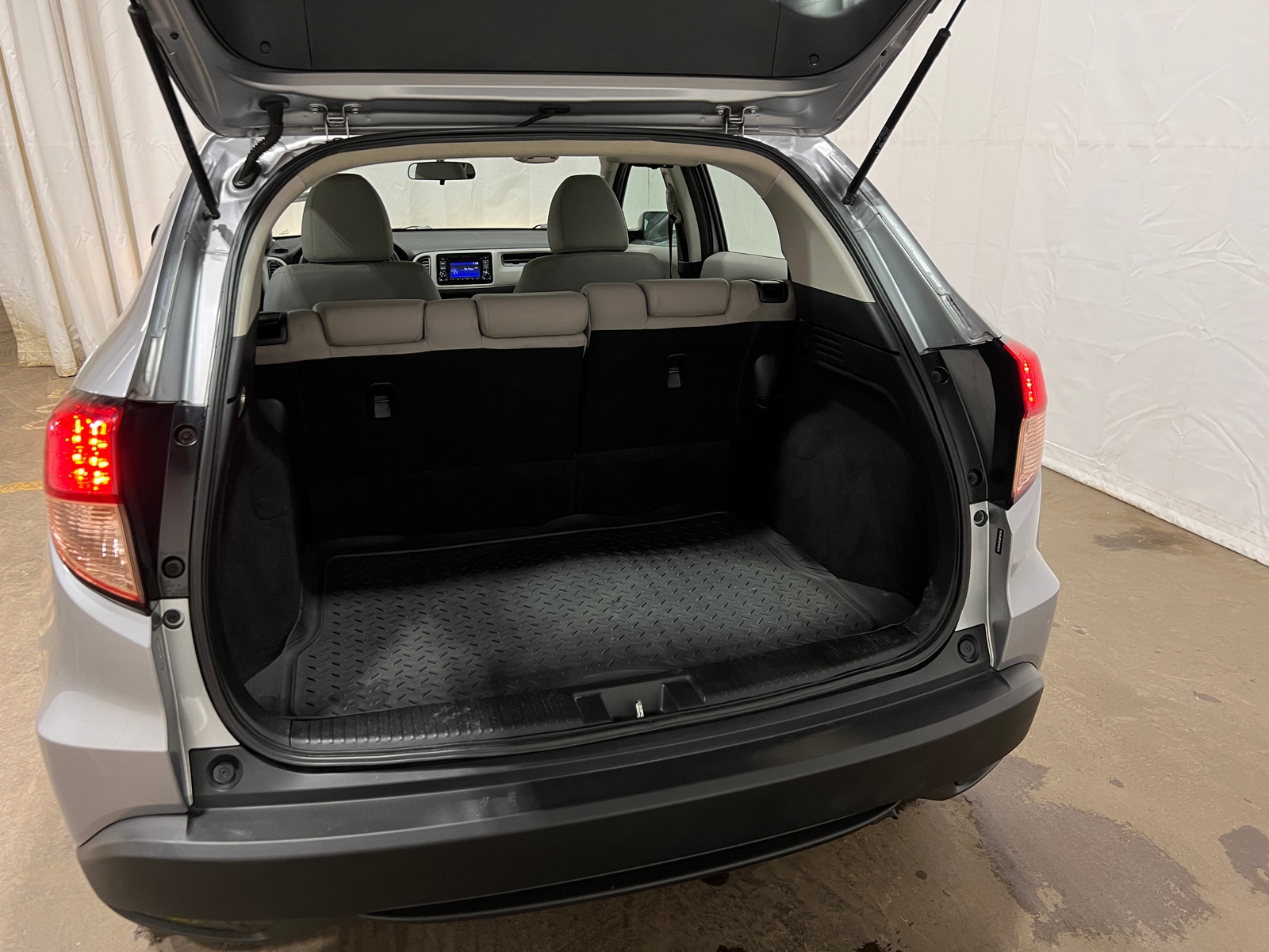 Thumbnail: 2018 Honda HR-V - 7