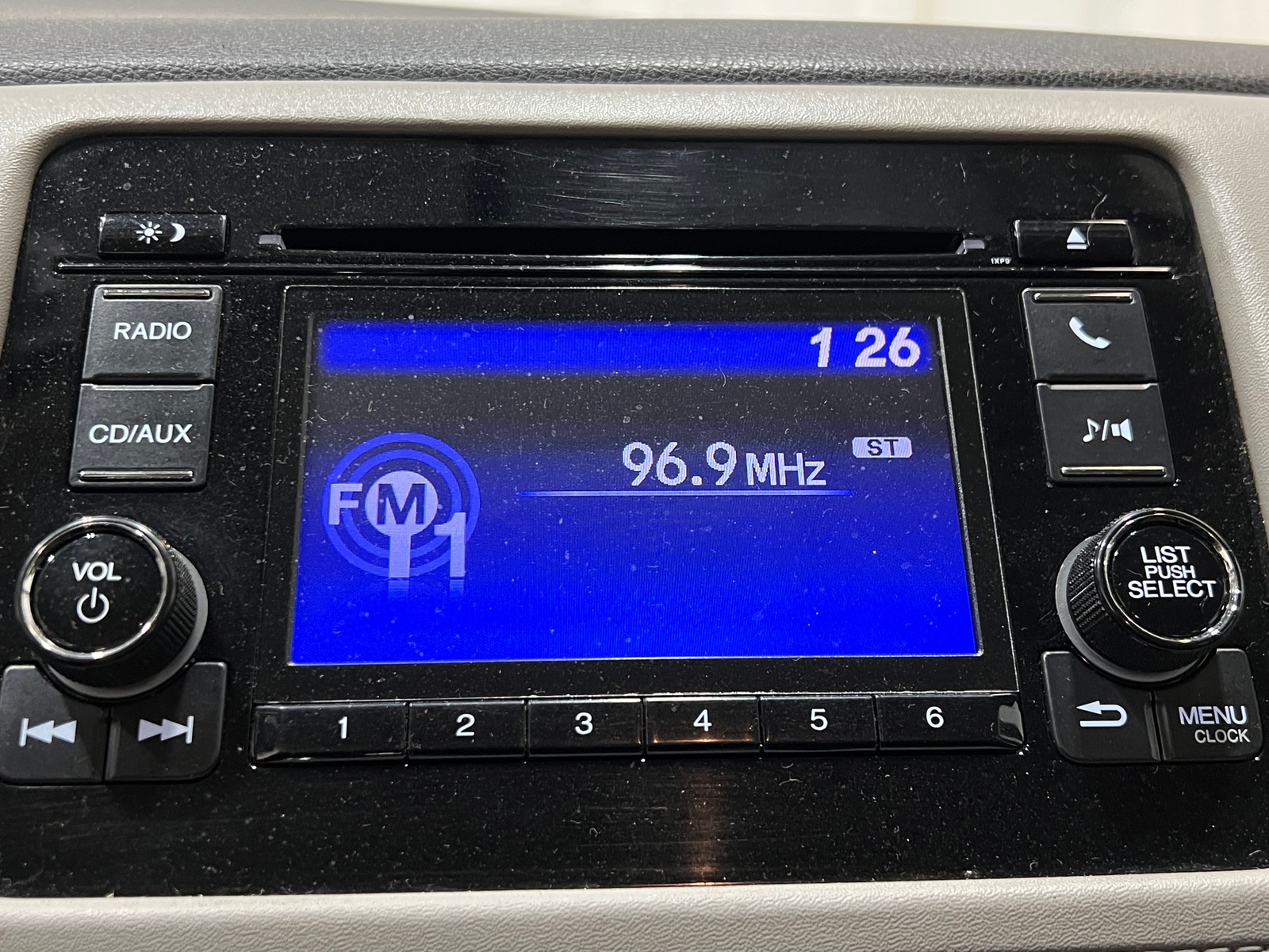 Thumbnail: 2018 Honda HR-V - 4