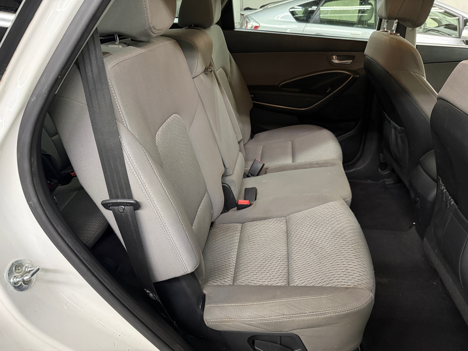 Thumbnail: 2017 Hyundai Santa Fe - 6