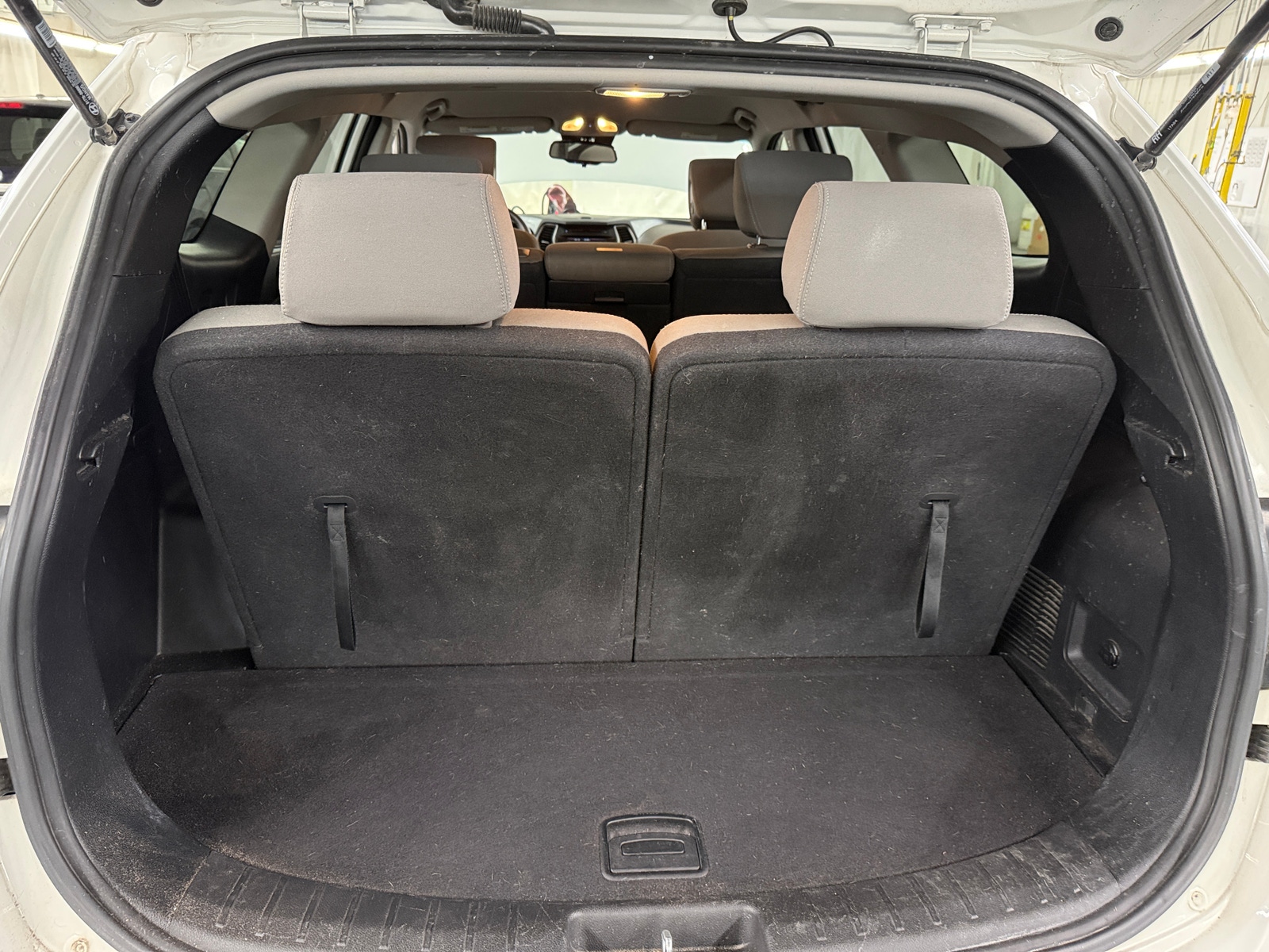 Thumbnail: 2017 Hyundai Santa Fe - 7