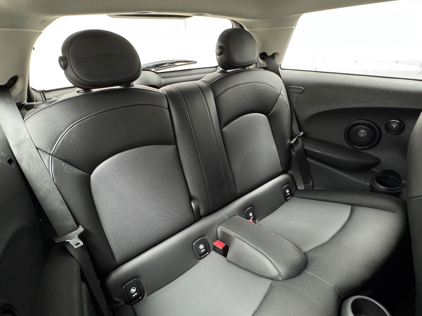 Thumbnail: 2019 MINI Cooper Hardtop - 5