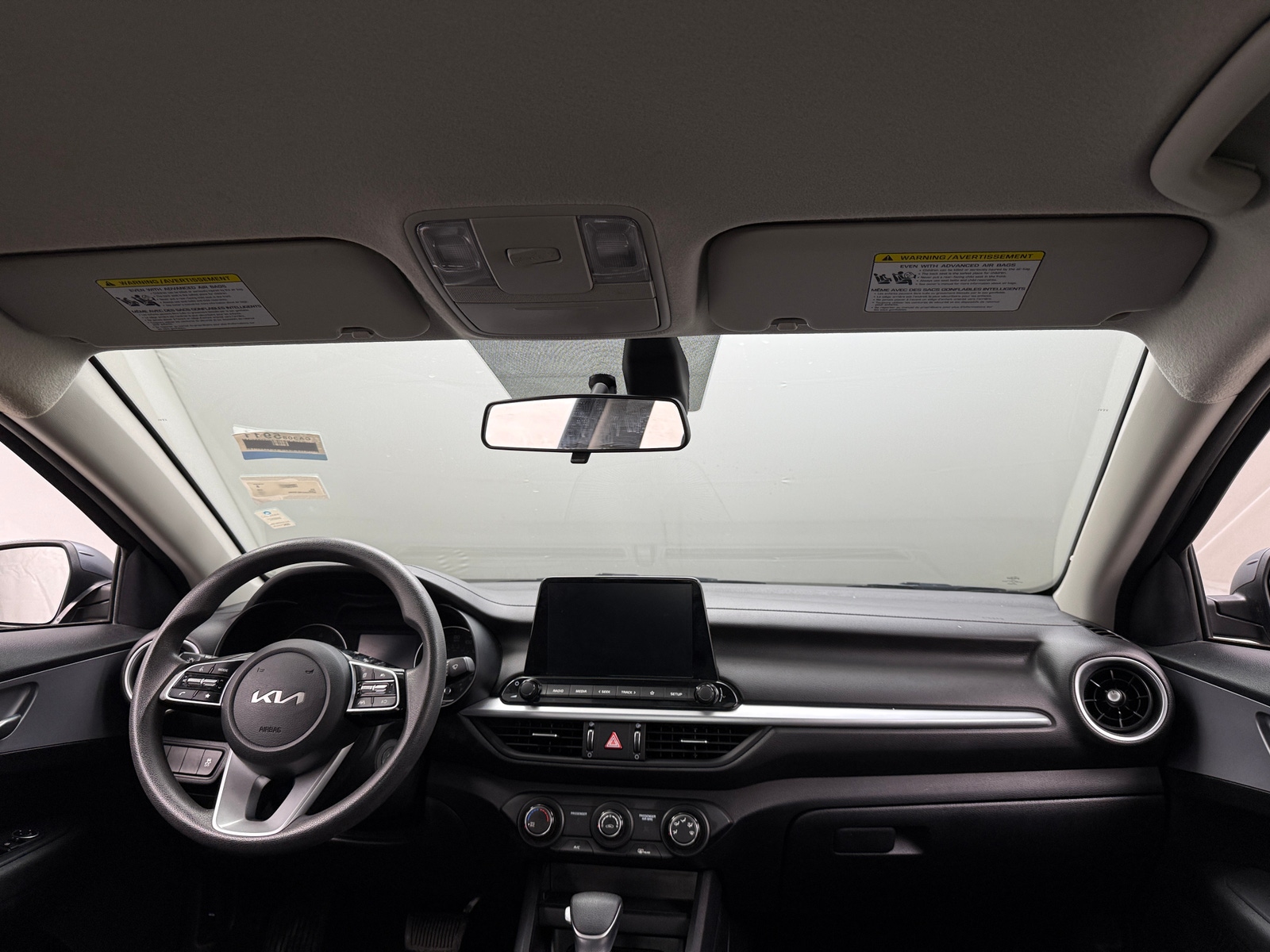 Thumbnail: 2024 Kia Forte - 3