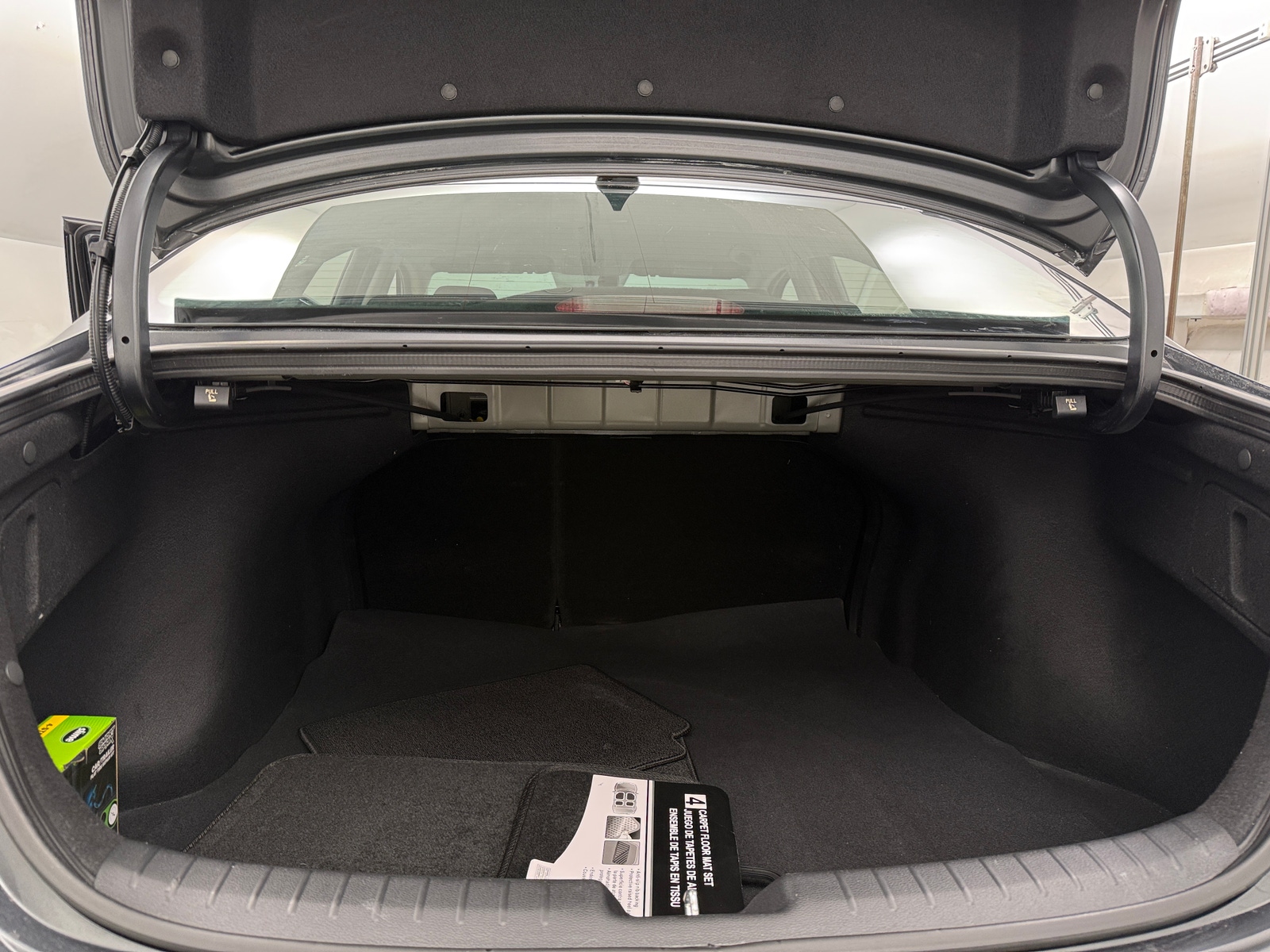 Thumbnail: 2024 Kia Forte - 7