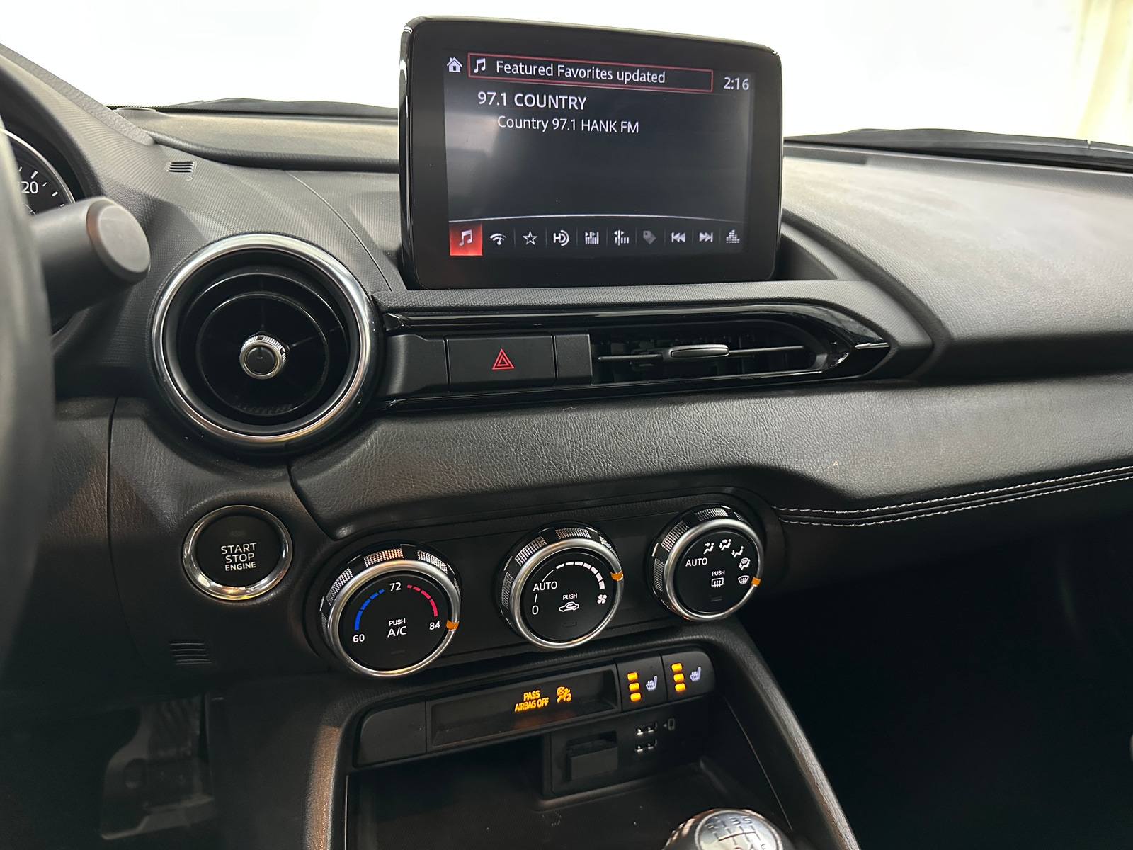 Thumbnail: 2023 Mazda MX-5 Miata - 4