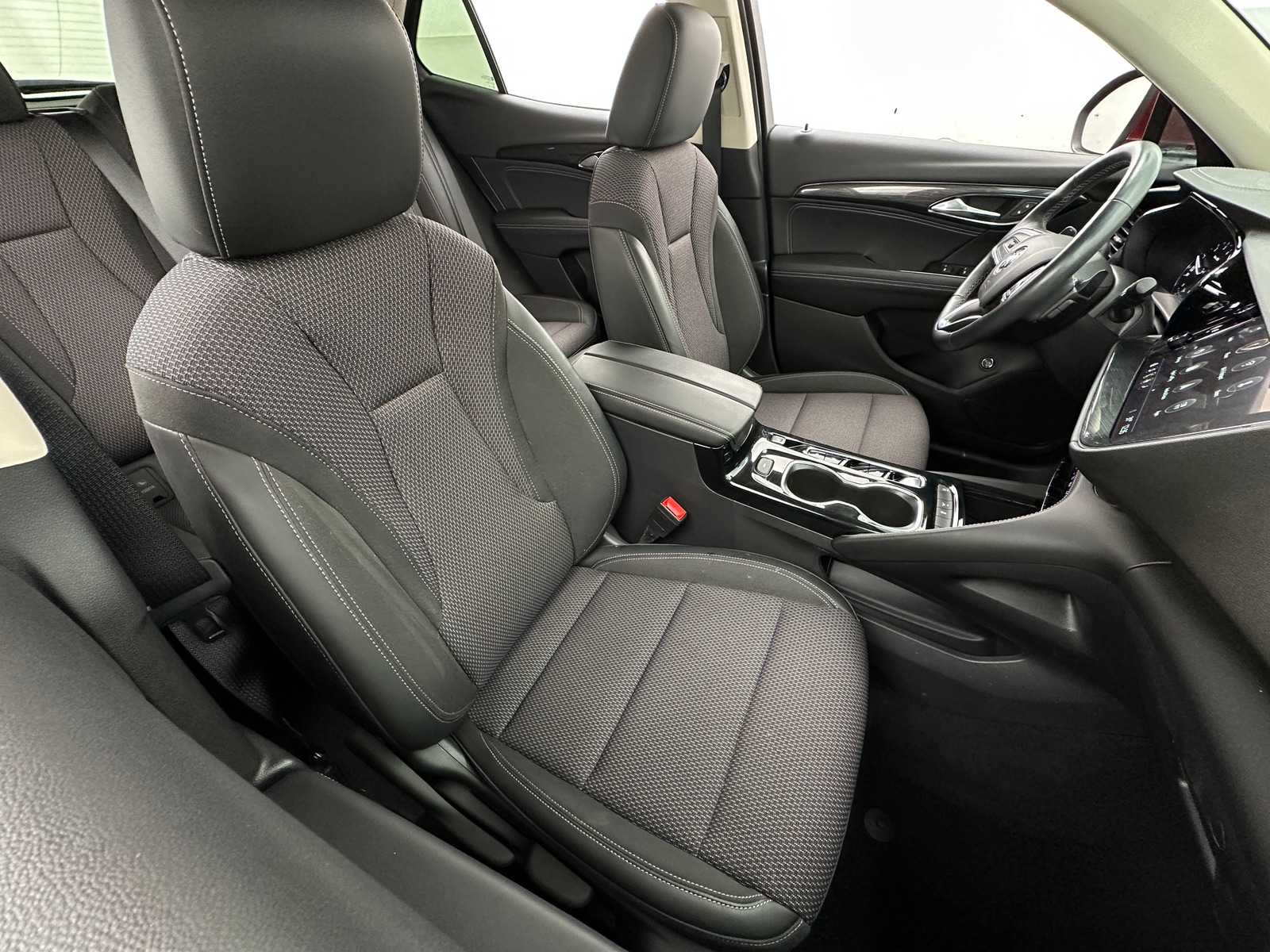 Thumbnail: 2022 Buick Envision - 2