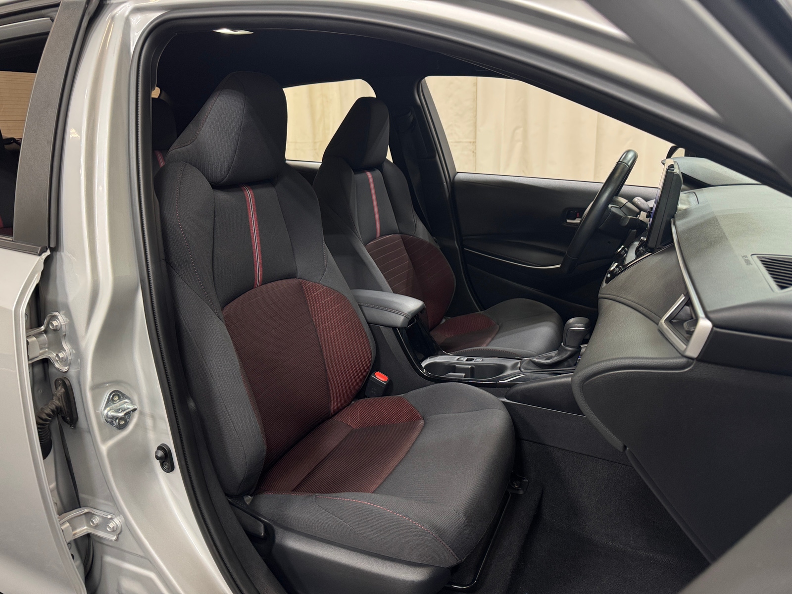 Thumbnail: 2024 Toyota Corolla - 2