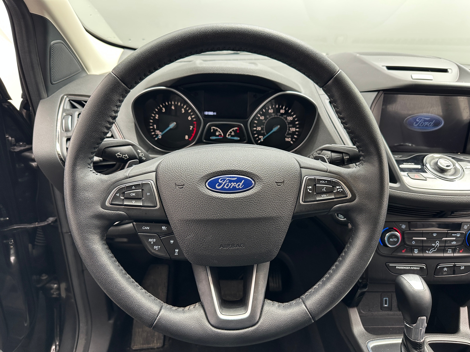 Thumbnail: 2017 Ford Escape - 4