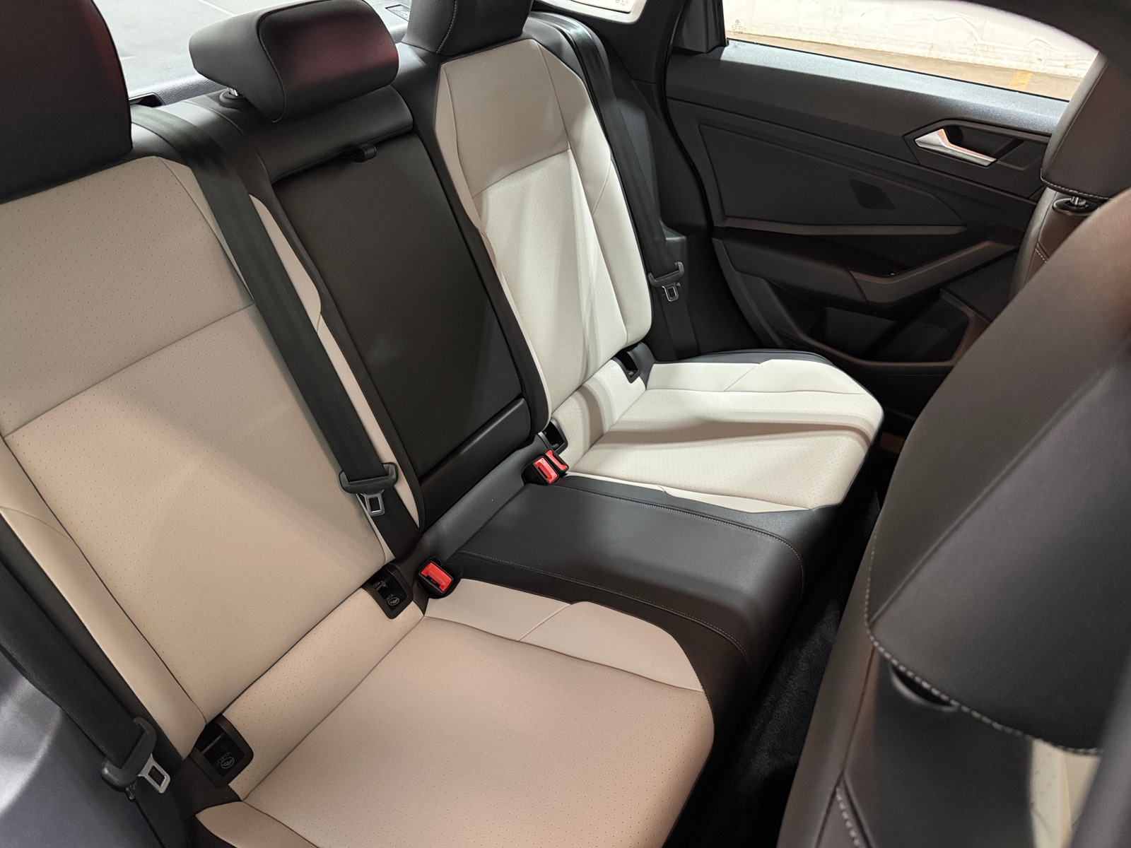 Thumbnail: 2021 Volkswagen Jetta - 6