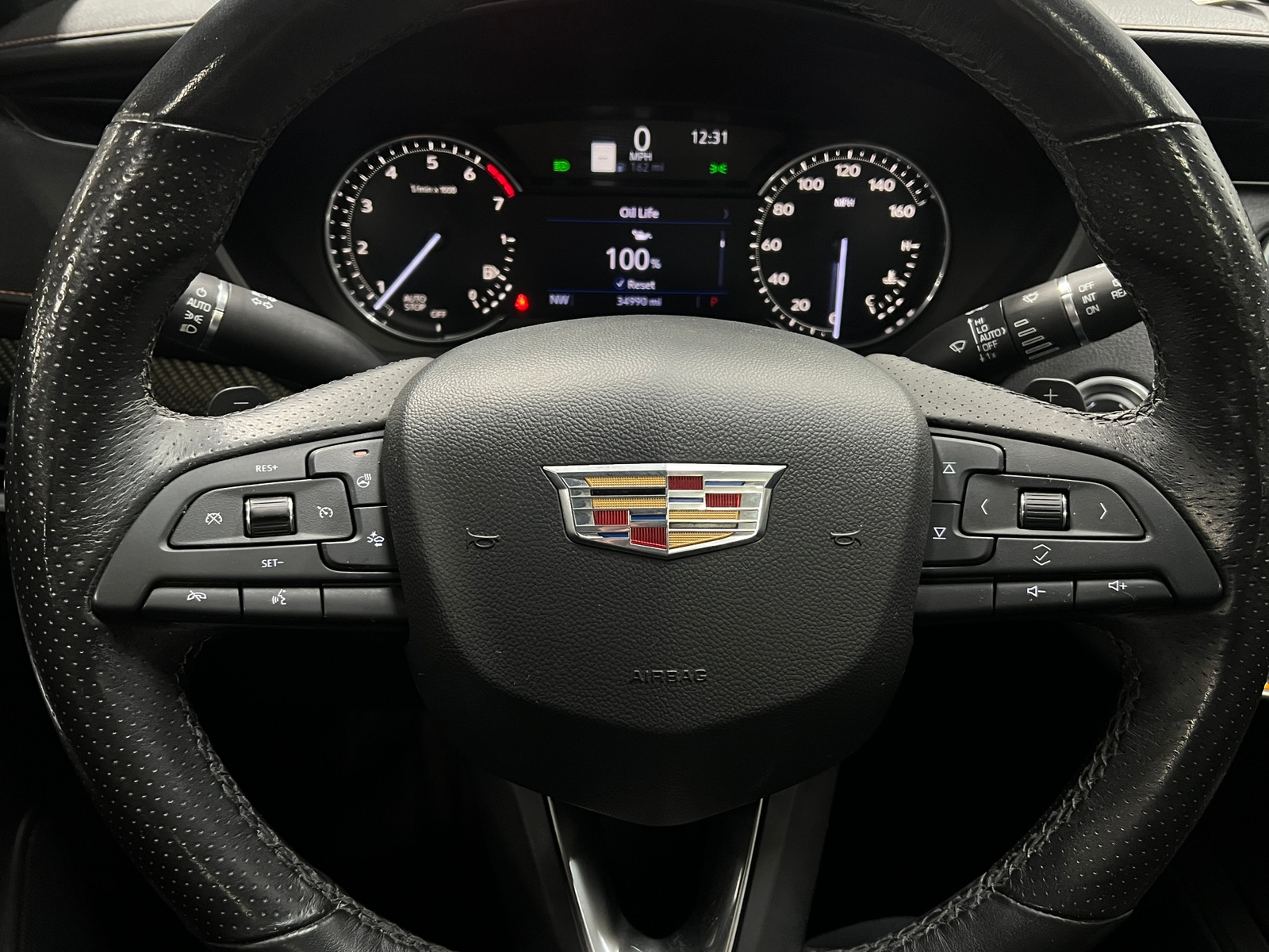 Thumbnail: 2019 Cadillac XT4 - 4