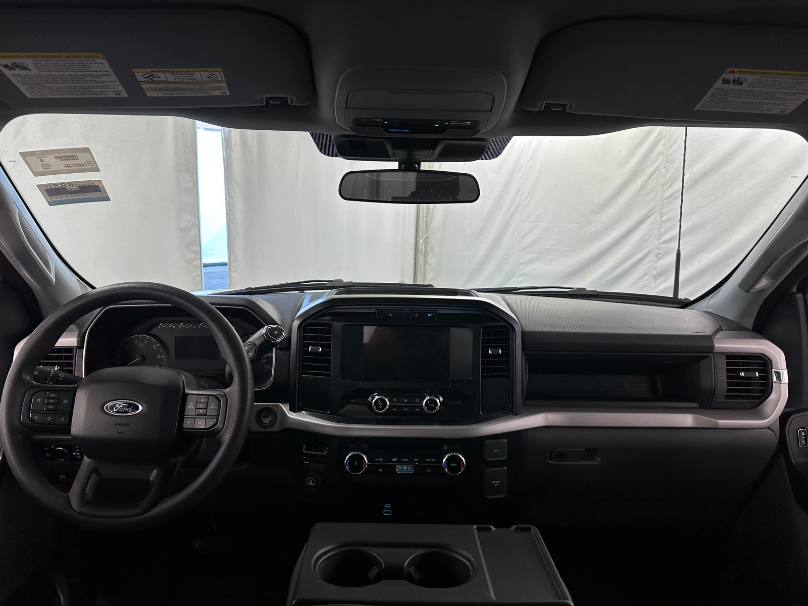 Thumbnail: 2023 Ford Econoline - 3