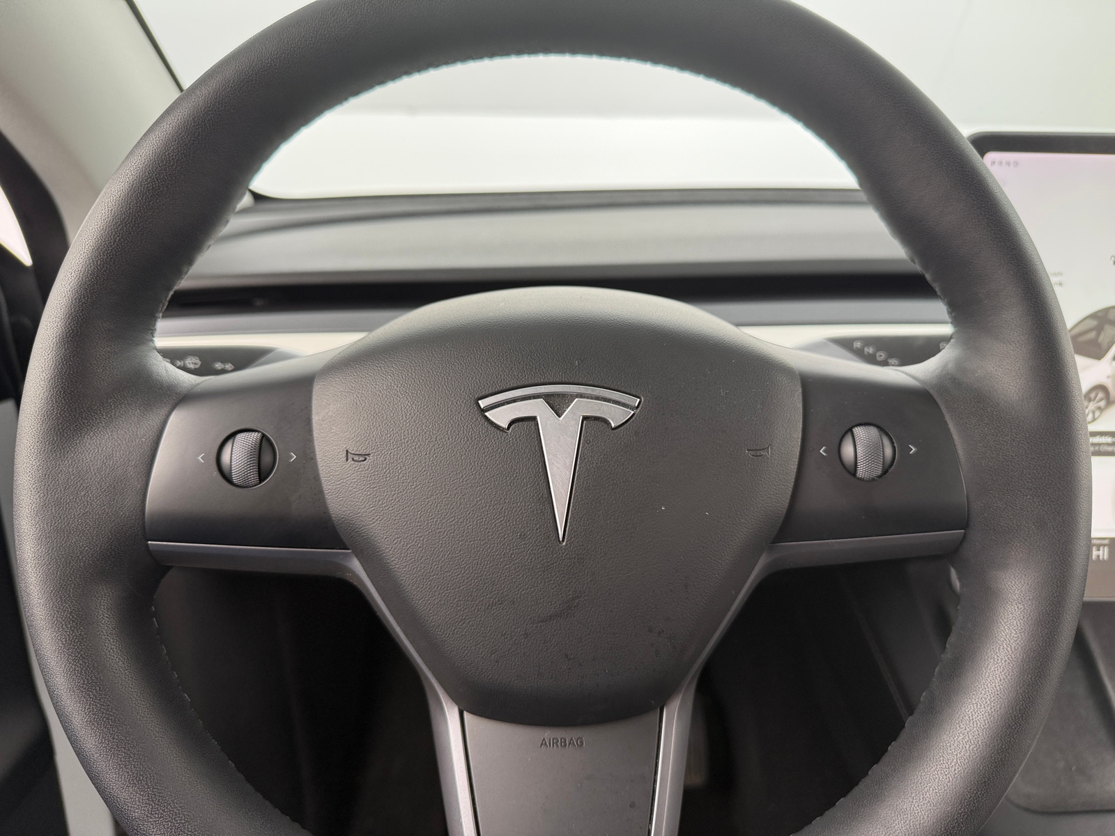 Thumbnail: 2022 Tesla Model Y - 4