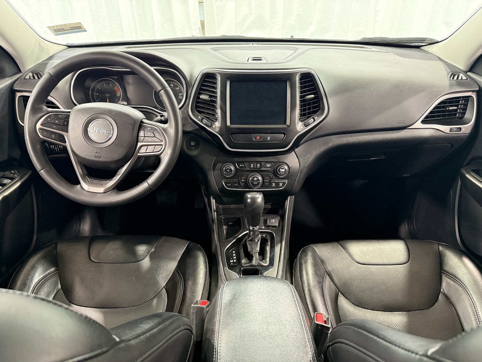 Thumbnail: 2022 Jeep Cherokee - 2