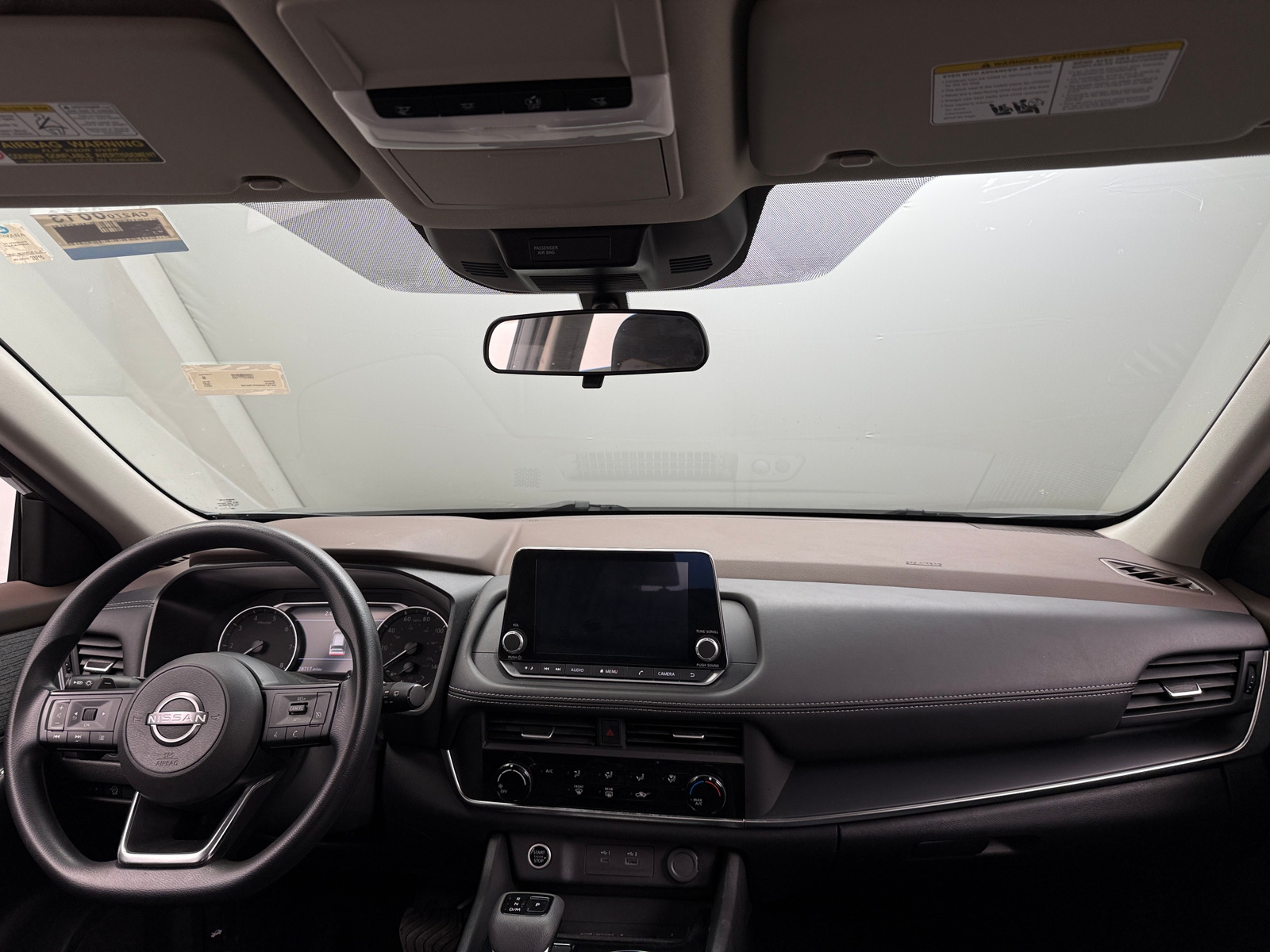 Thumbnail: 2023 Nissan Rogue - 3