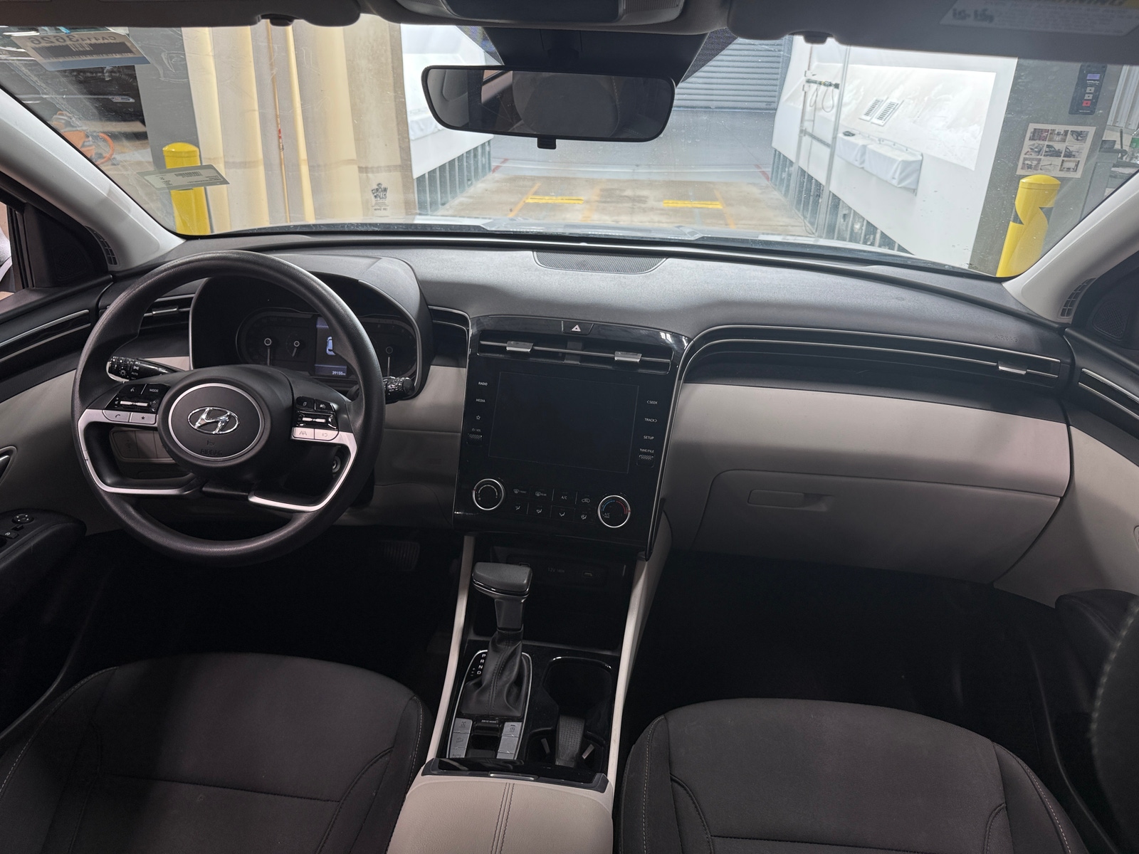 Thumbnail: 2022 Hyundai Tucson - 3