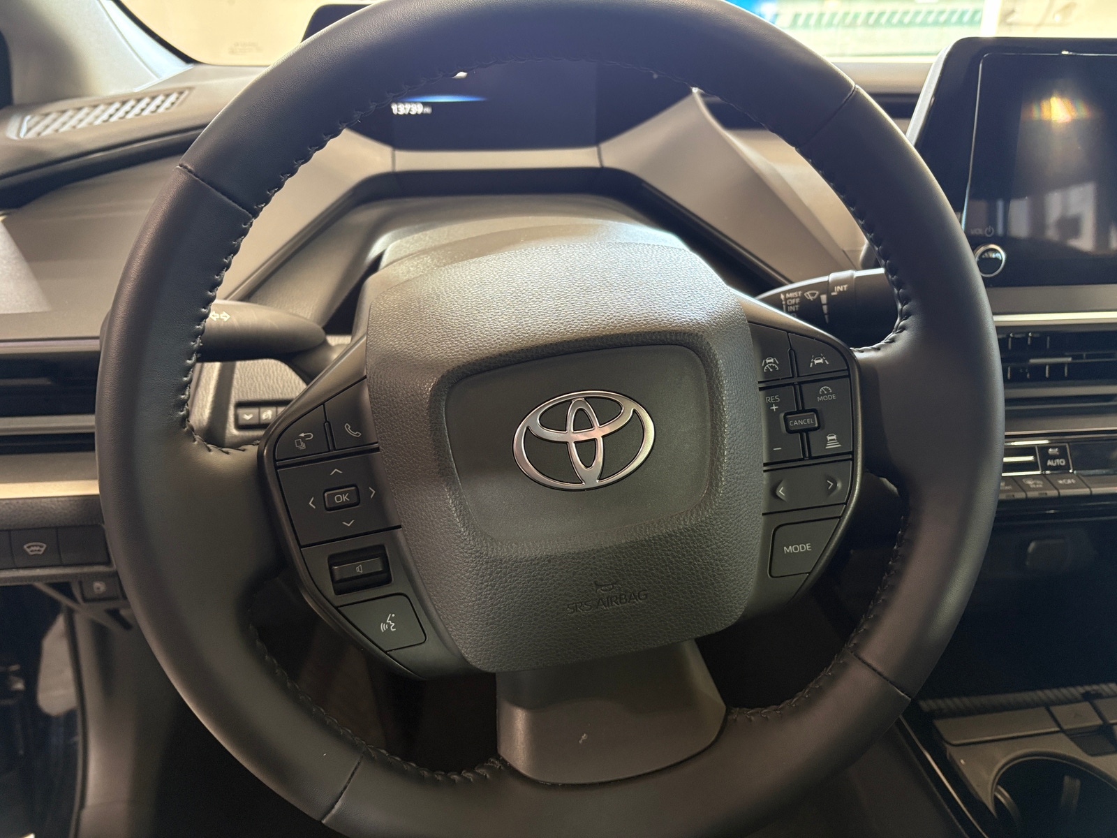 Thumbnail: 2025 Toyota Prius - 5