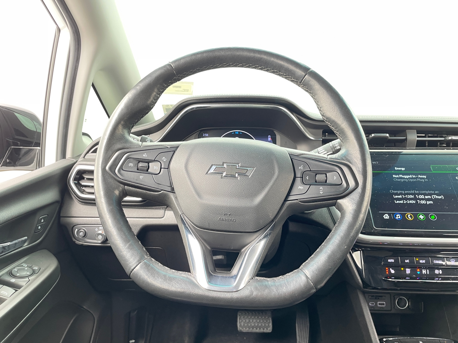 Thumbnail: 2023 Chevrolet Bolt EV - 4