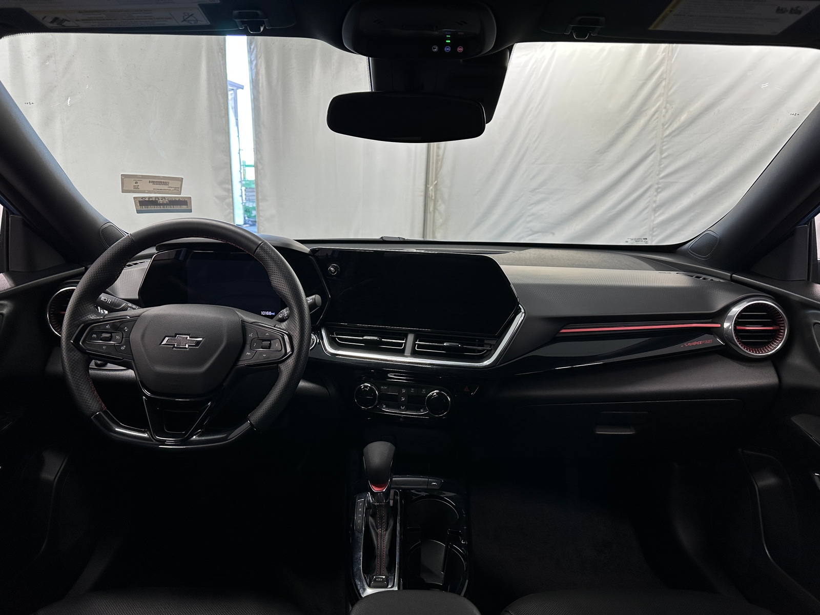 Thumbnail: 2025 Chevrolet Trax - 2