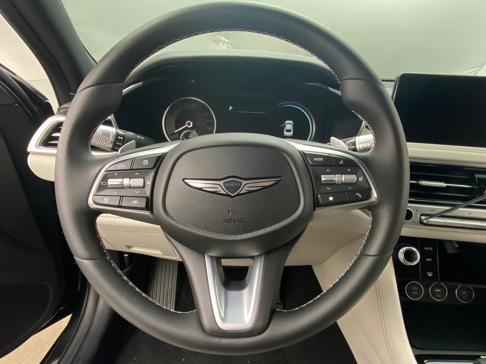 Thumbnail: 2025 Genesis G70 - 4