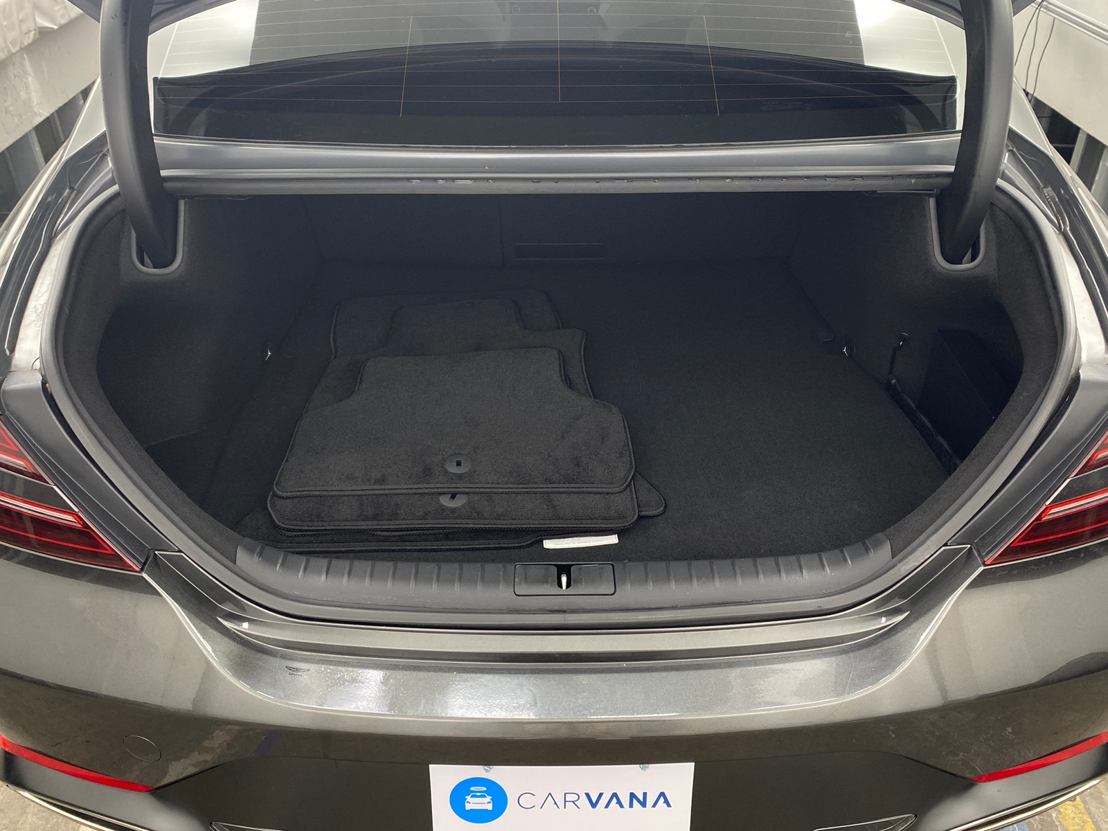 Thumbnail: 2025 Genesis G70 - 6