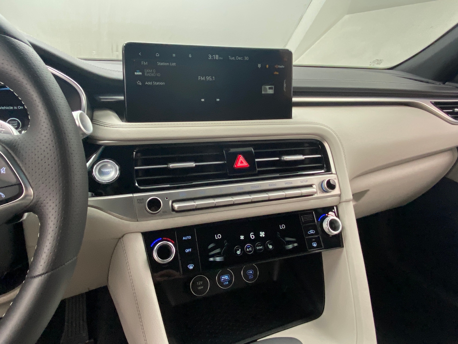 Thumbnail: 2025 Genesis G70 - 3