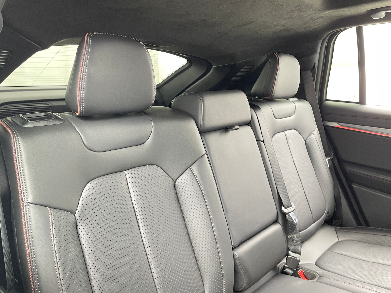 Thumbnail: 2024 Jeep Wagoneer S - 6