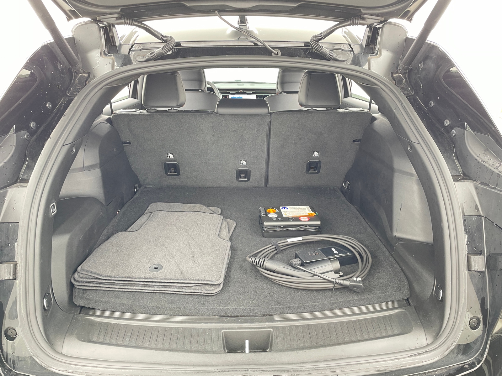 Thumbnail: 2024 Jeep Wagoneer S - 7