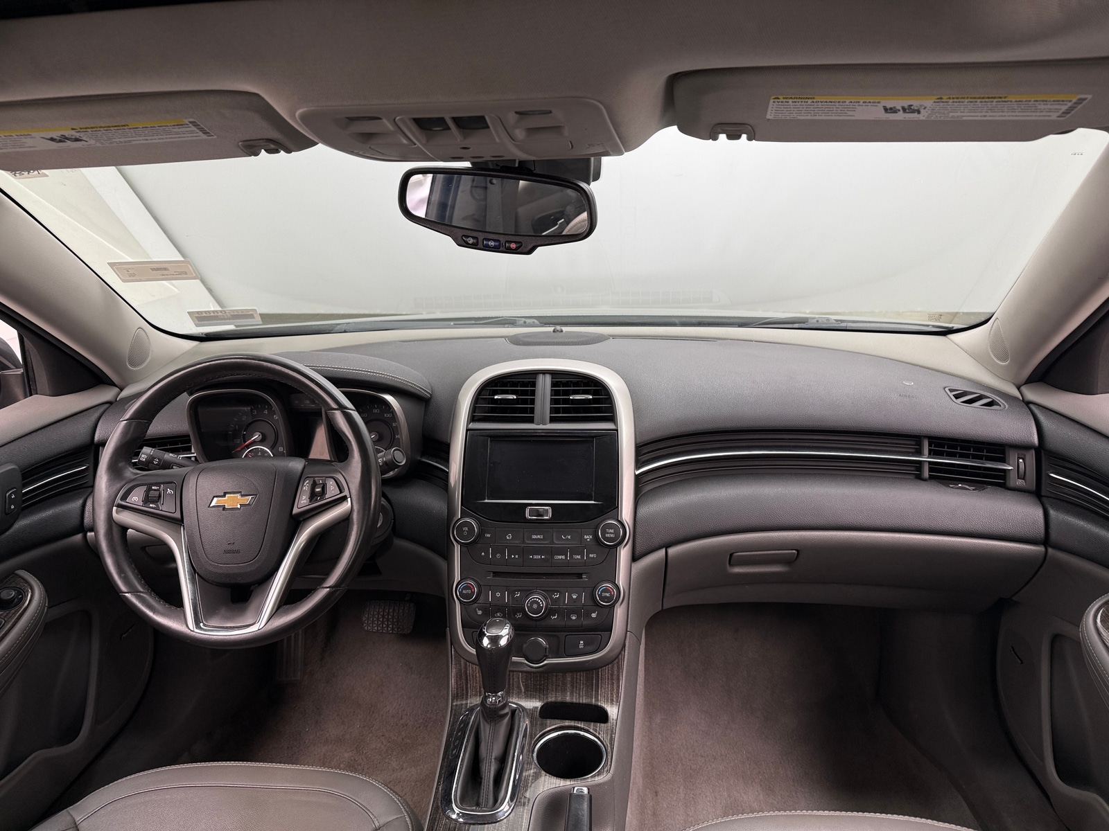 Thumbnail: 2015 Chevrolet Malibu - 2