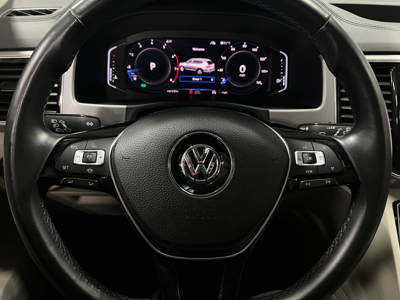 Thumbnail: 2019 Volkswagen Atlas - 4
