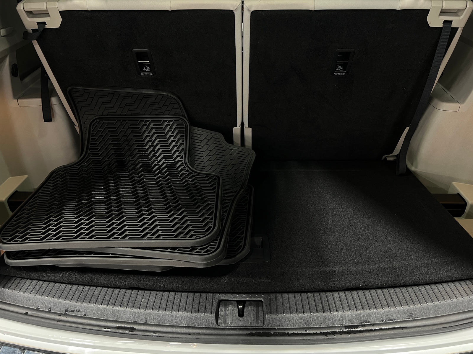 Thumbnail: 2019 Volkswagen Atlas - 6