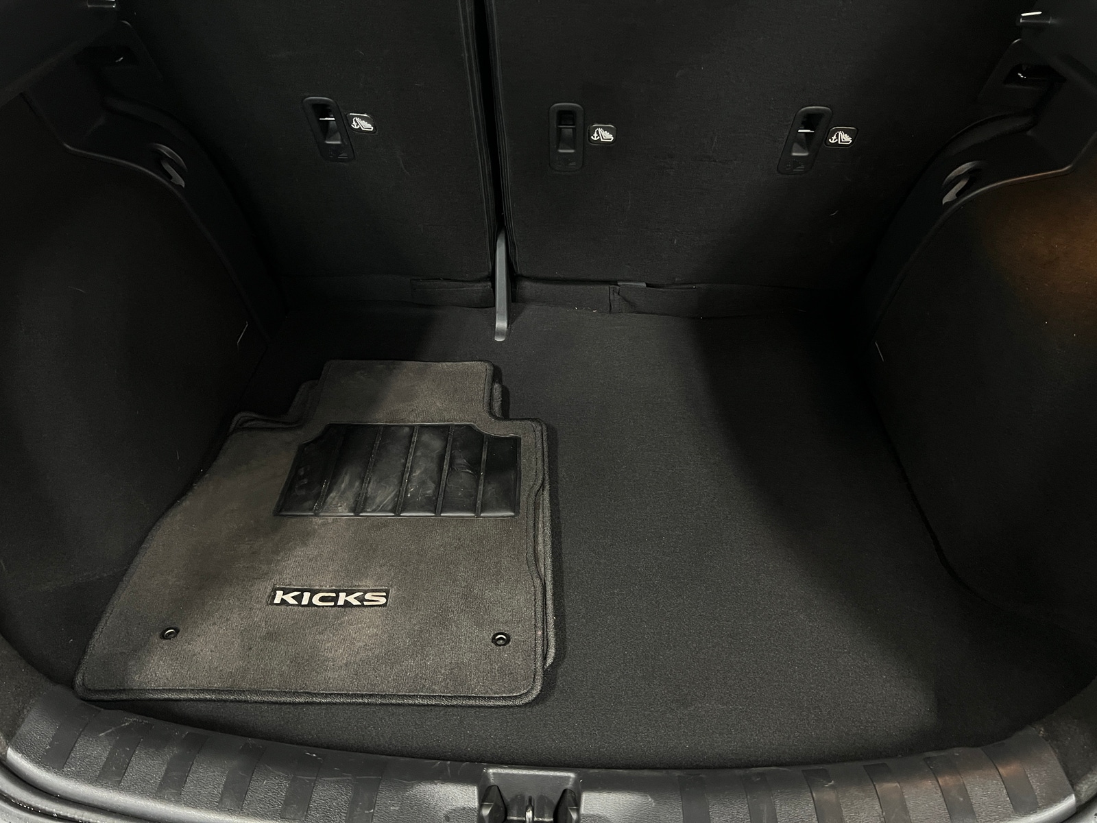 Thumbnail: 2021 Nissan Kicks - 7