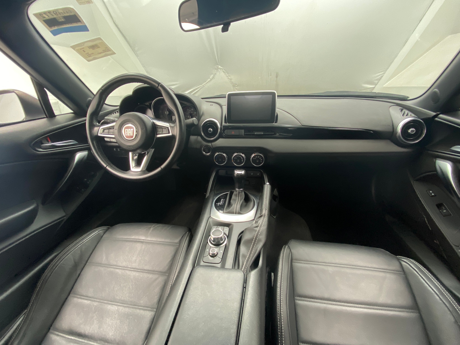 Thumbnail: 2020 Fiat 124 Spider - 2