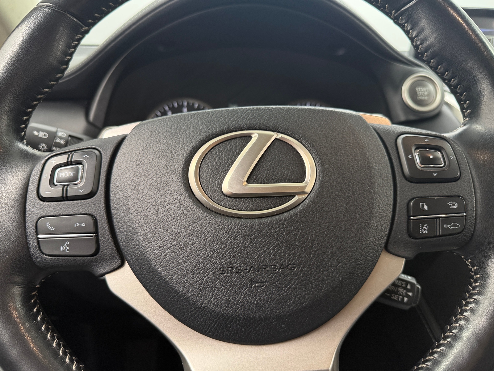 Thumbnail: 2020 Lexus NX - 4