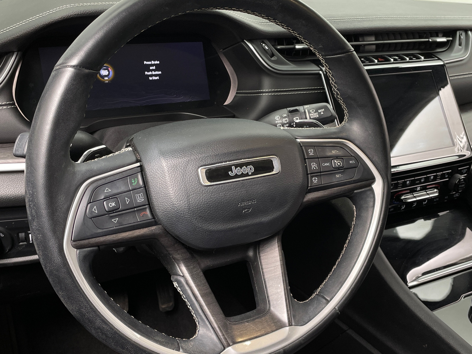 Thumbnail: 2022 Jeep Grand Cherokee - 4