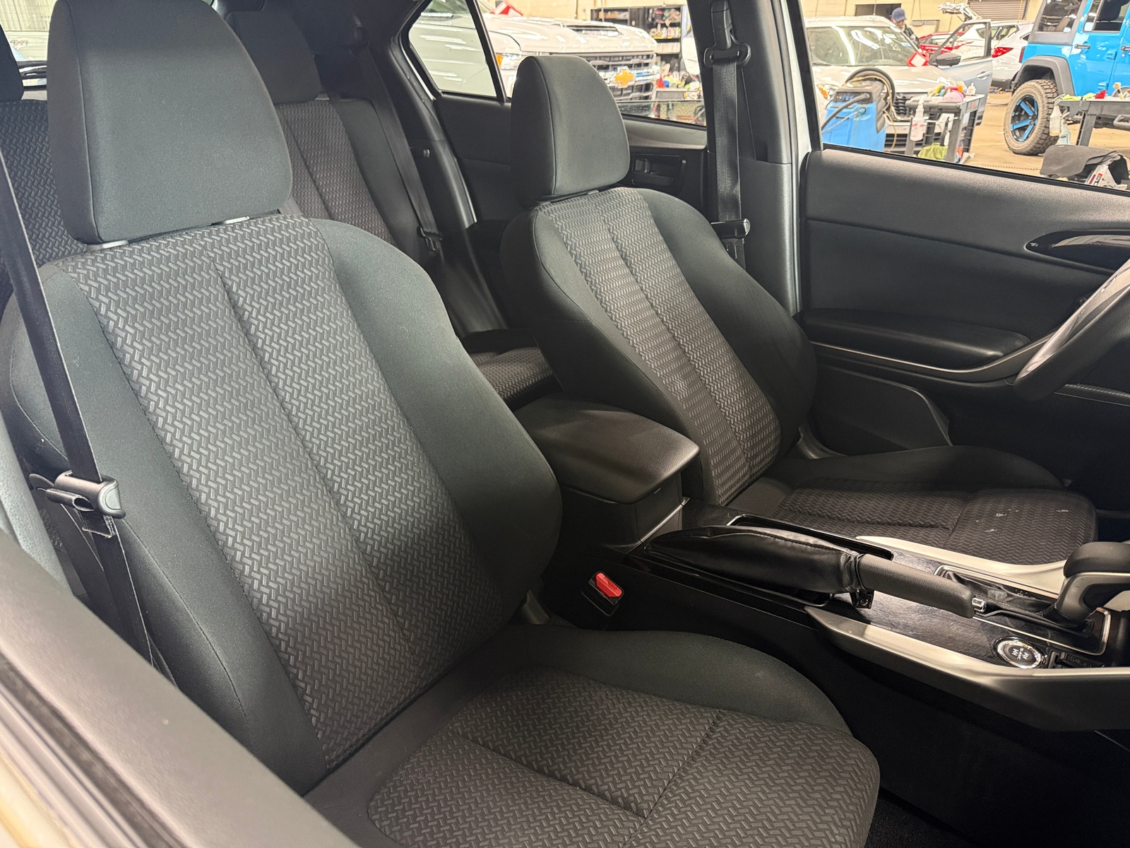 Thumbnail: 2024 Mitsubishi Eclipse Cross - 2