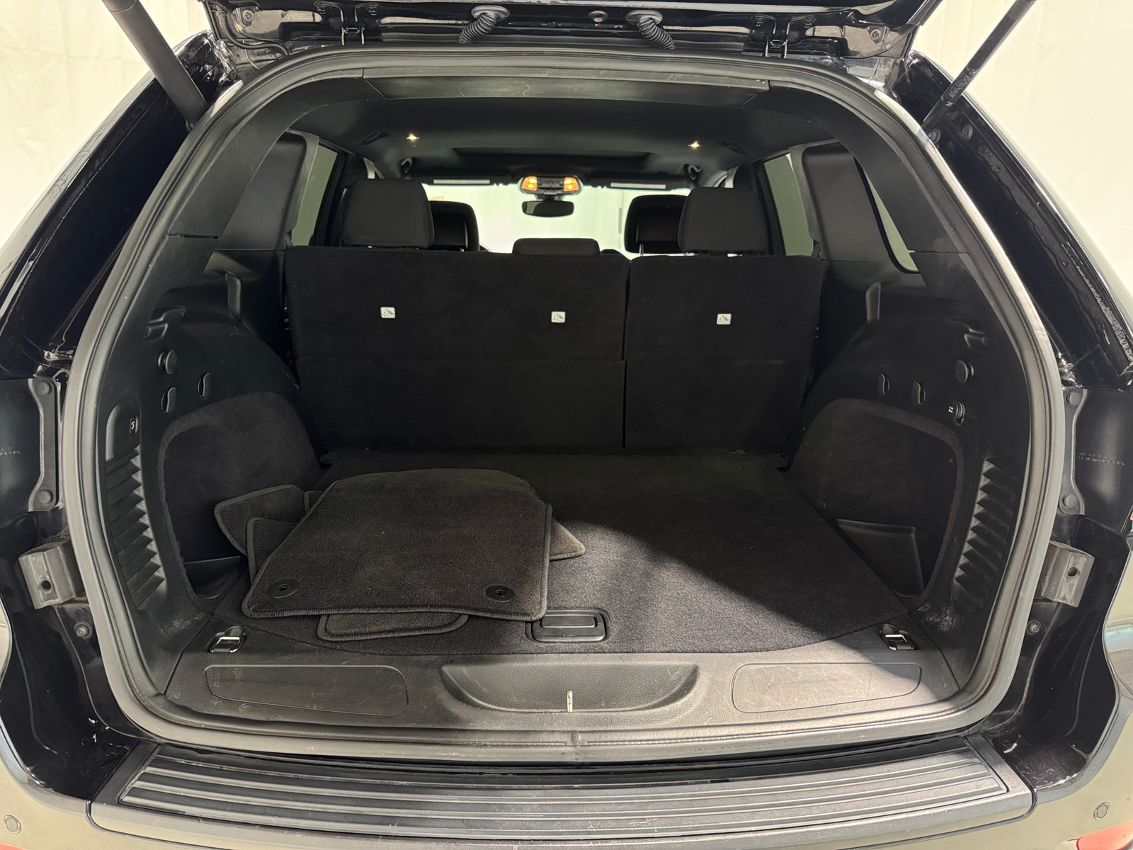 Thumbnail: 2018 Jeep Grand Cherokee - 7