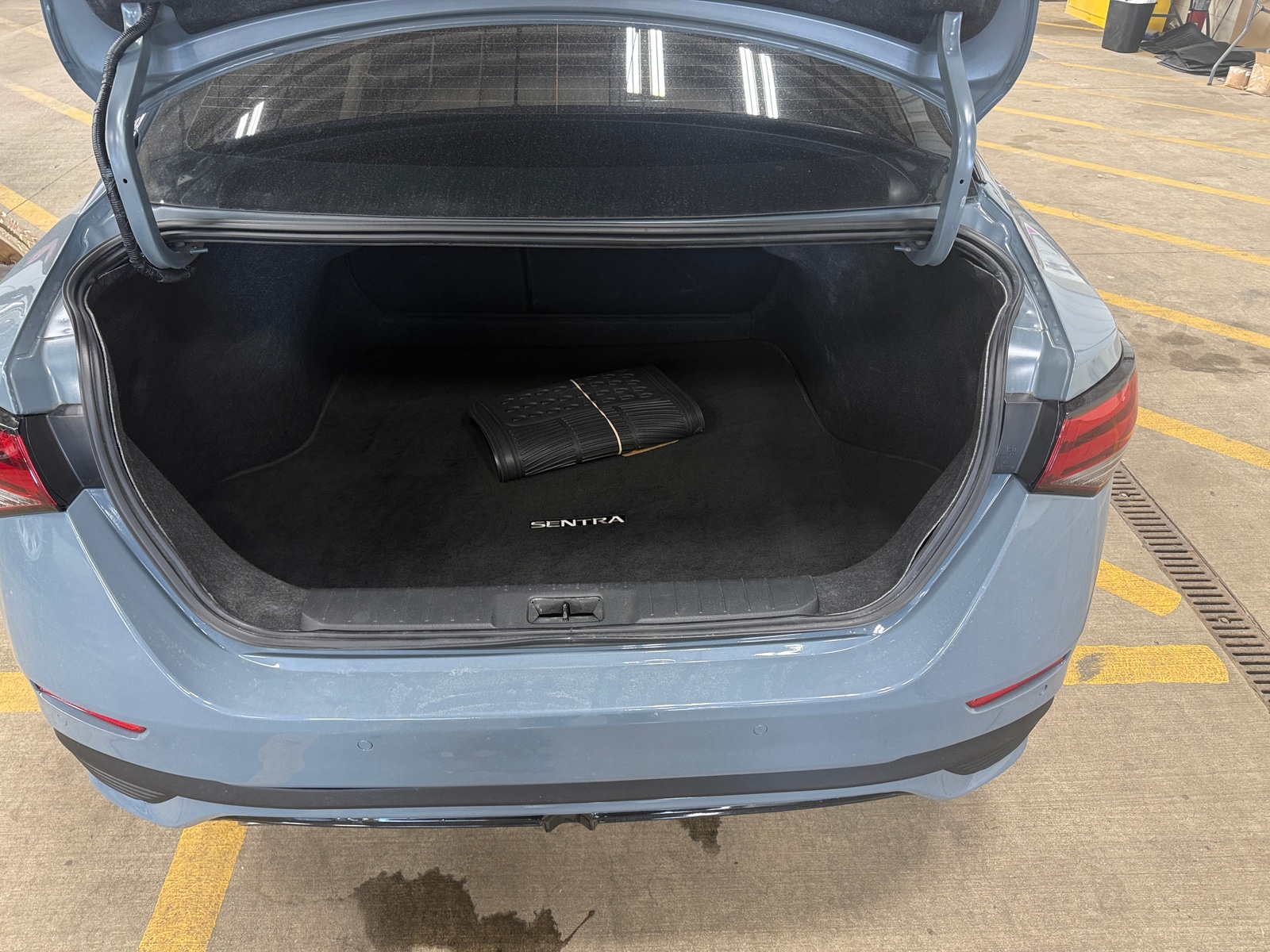 Thumbnail: 2024 Nissan Sentra - 7