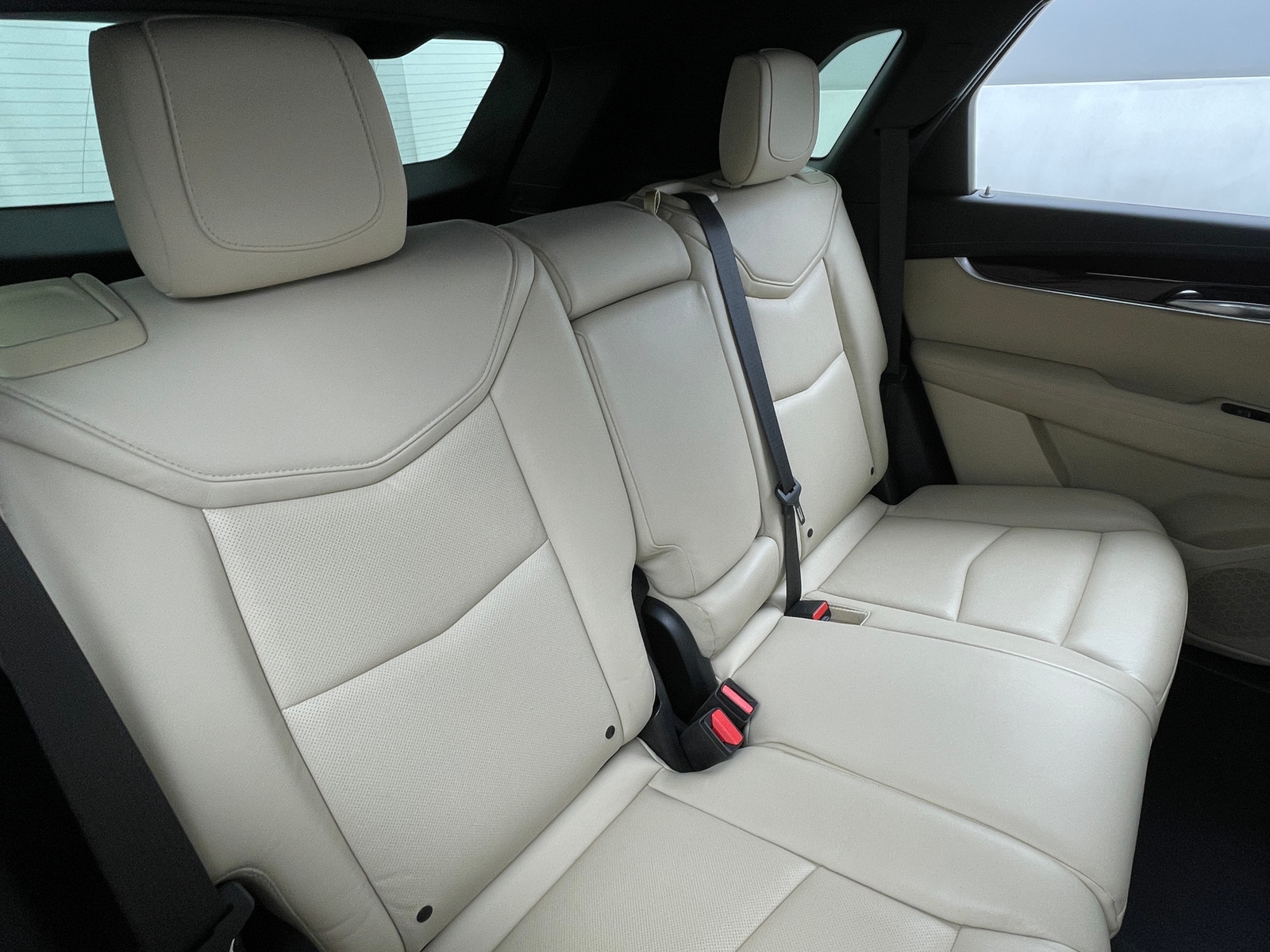 Thumbnail: 2017 Cadillac XT5 - 5