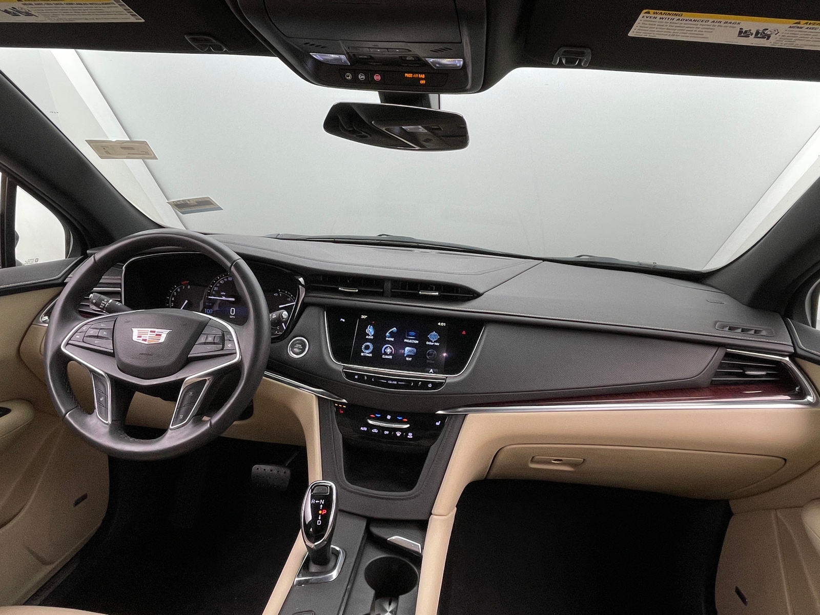 Thumbnail: 2017 Cadillac XT5 - 2