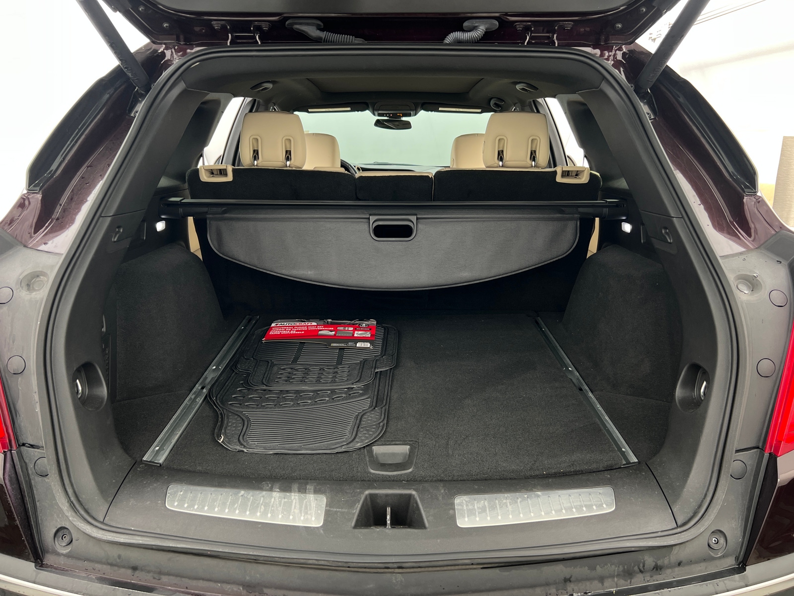 Thumbnail: 2017 Cadillac XT5 - 6