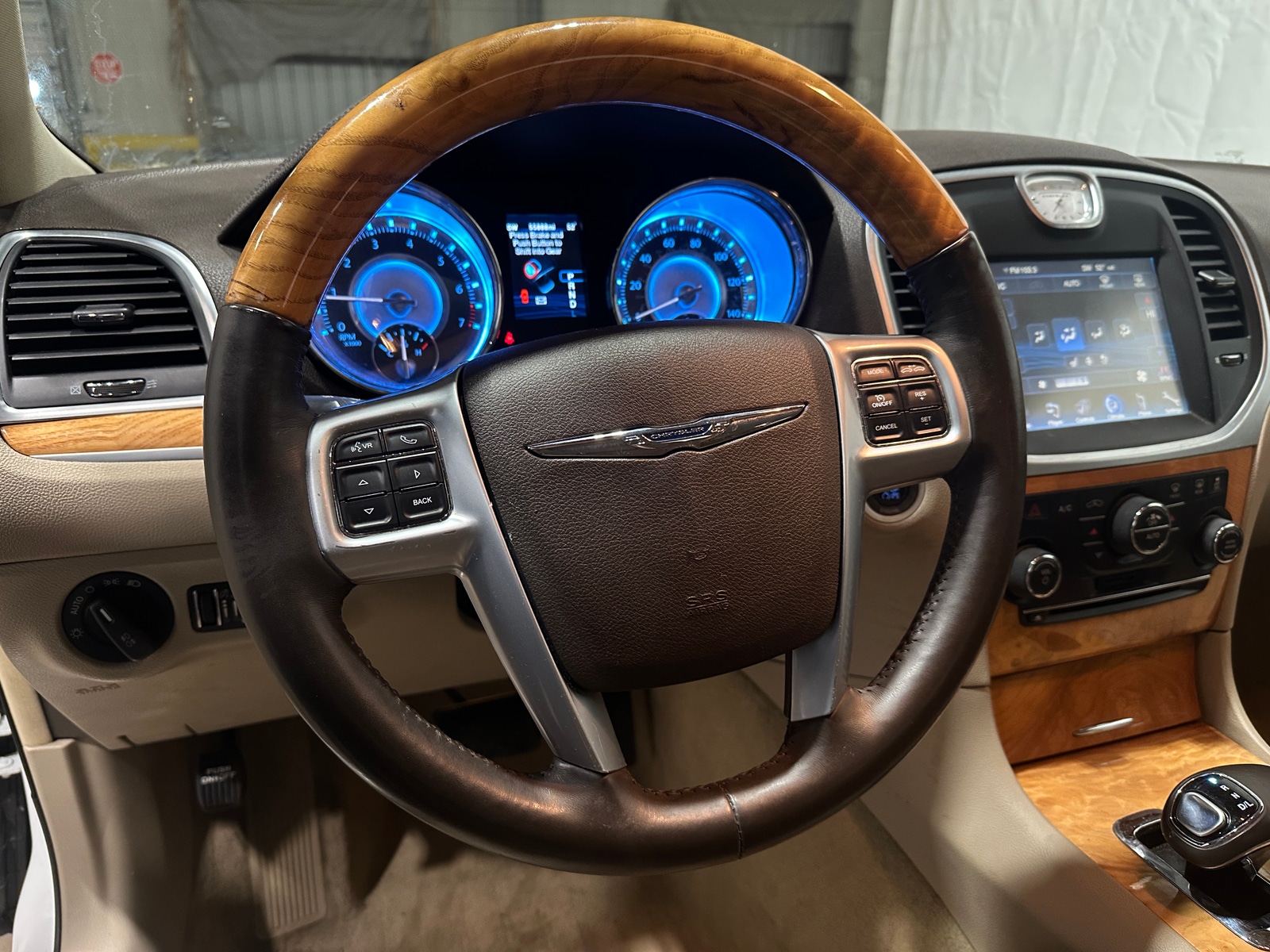 Thumbnail: 2012 Chrysler 300 - 4