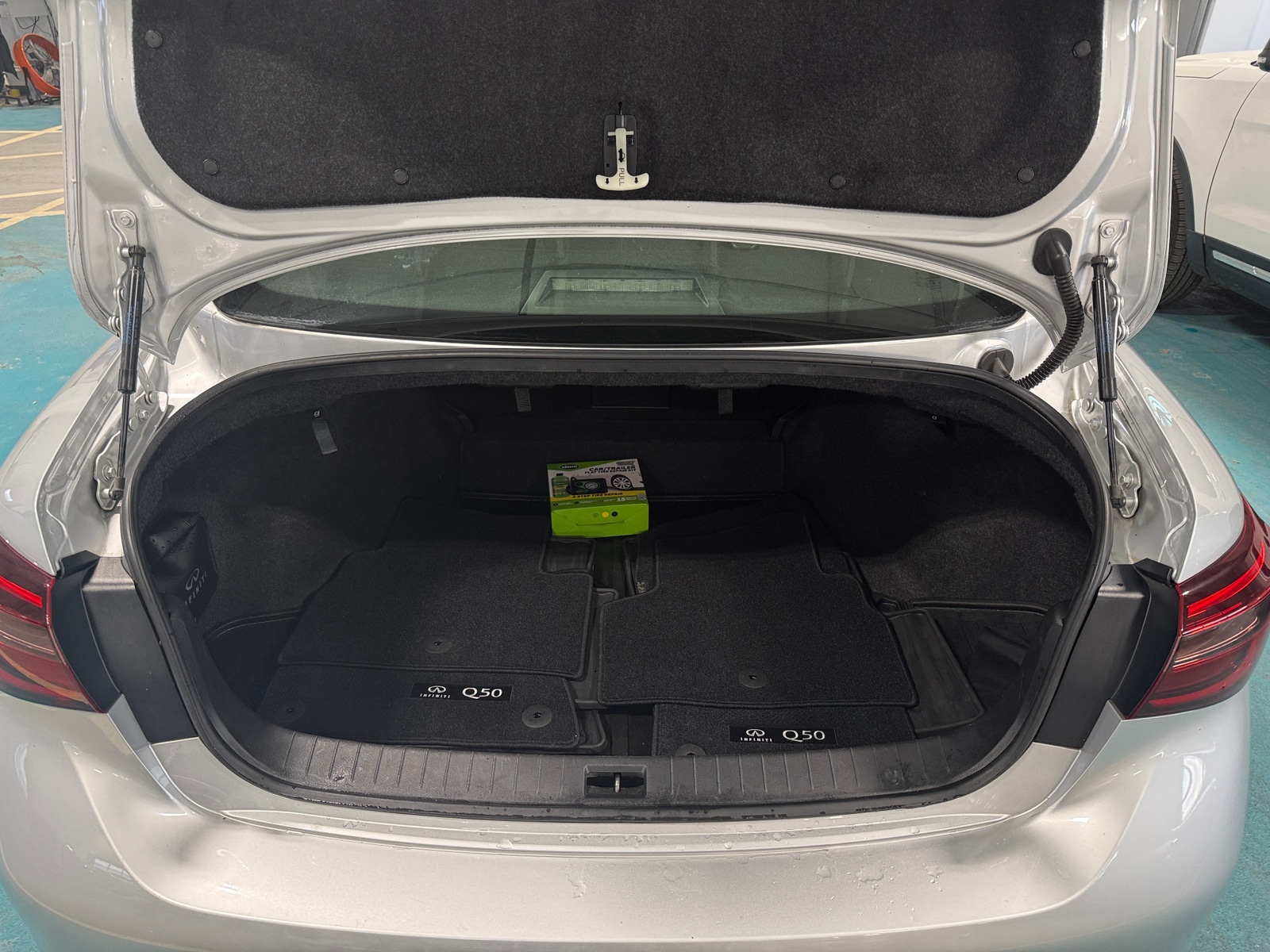 Thumbnail: 2019 INFINITI Q50 - 6