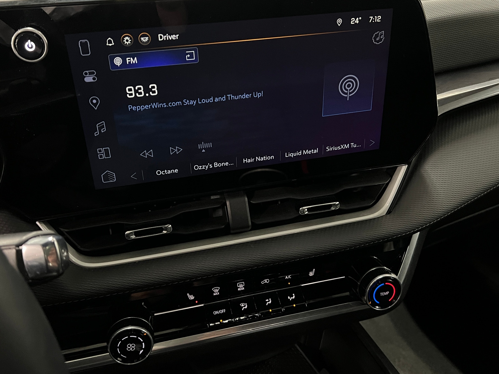 Thumbnail: 2025 Chevrolet Equinox - 4