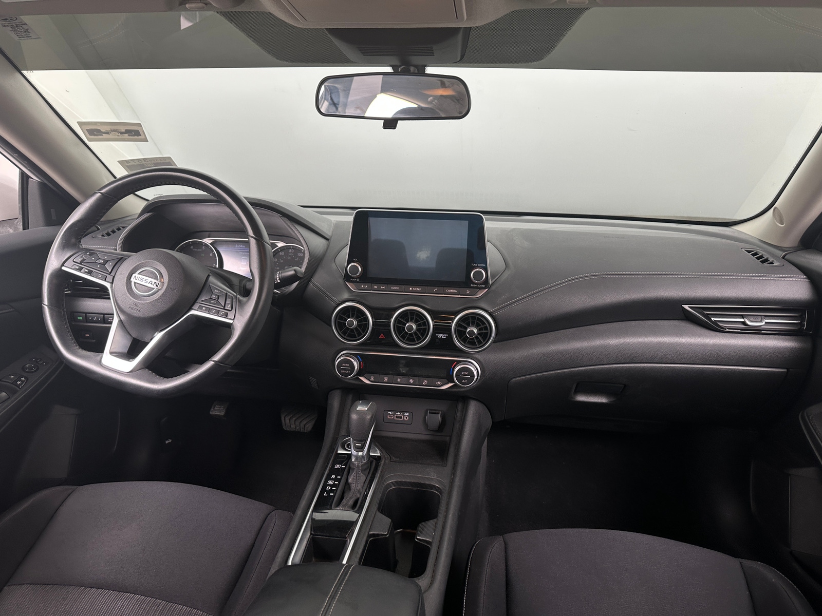 Thumbnail: 2020 Nissan Sentra - 3