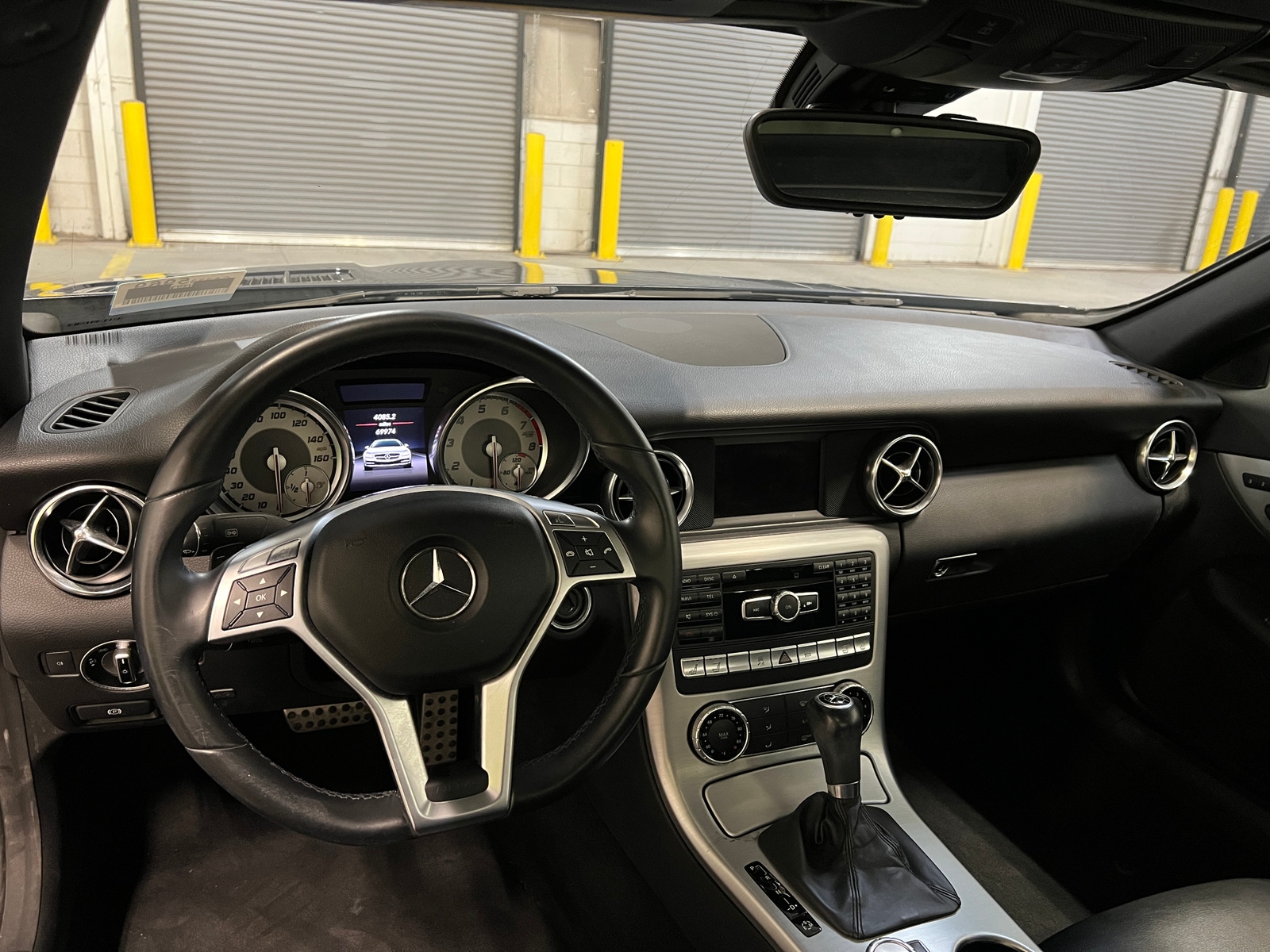 Thumbnail: 2014 Mercedes-Benz SLK - 2