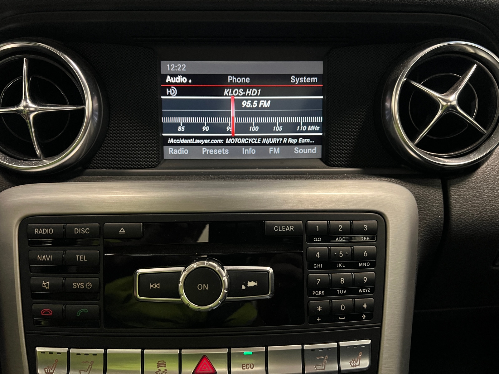 Thumbnail: 2014 Mercedes-Benz SLK - 3