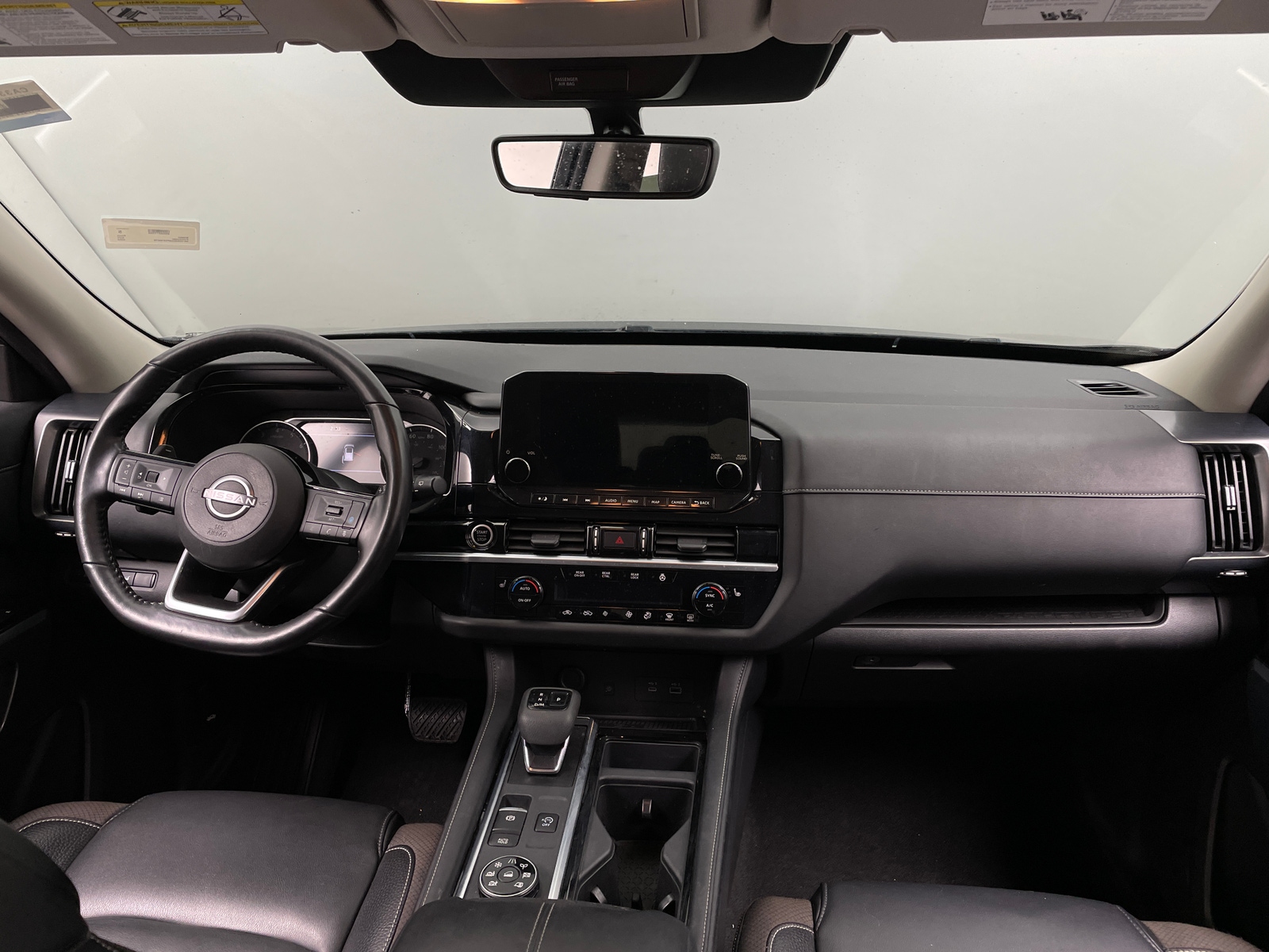 Thumbnail: 2023 Nissan Pathfinder - 2