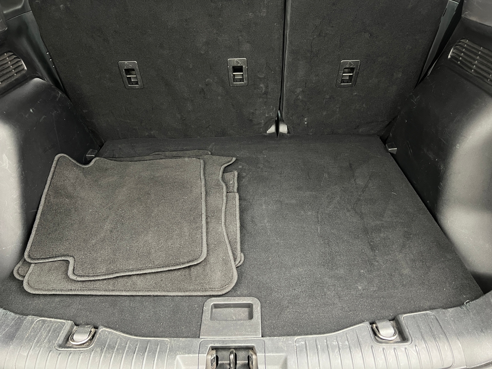 Thumbnail: 2023 Ford Escape - 7